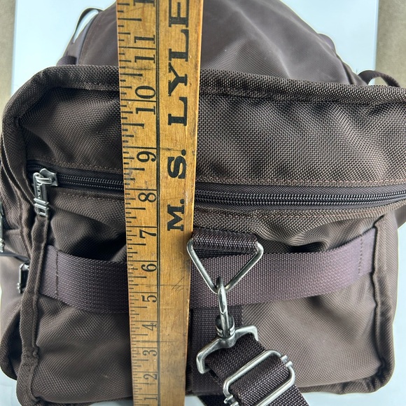 TUMI Large Brown Men's Duffel Travel Bag - Picture 14 of 14